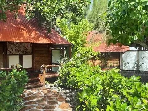 Bungalow - image