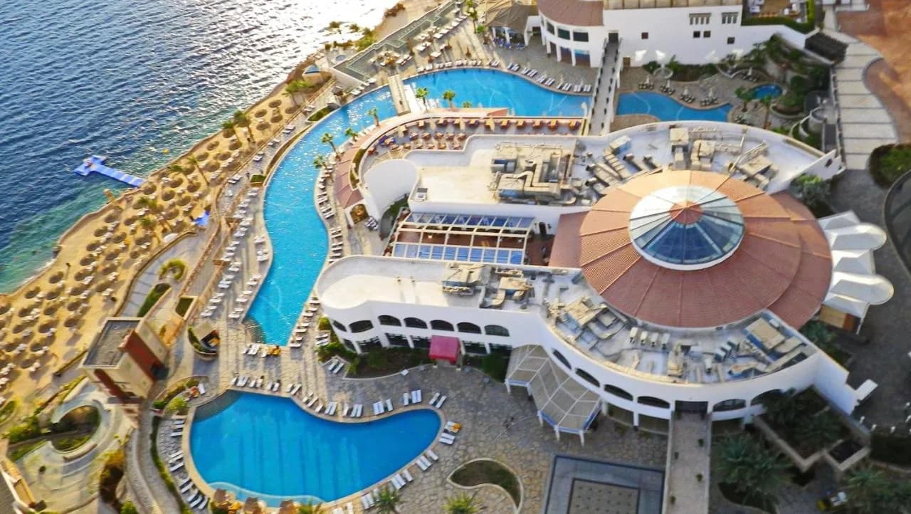 Ariel view of Reef Oasis Blue Bay Resort