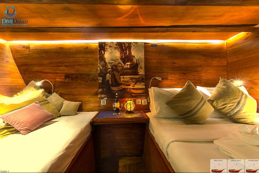 Deluxe twin/double Lower Deck - image