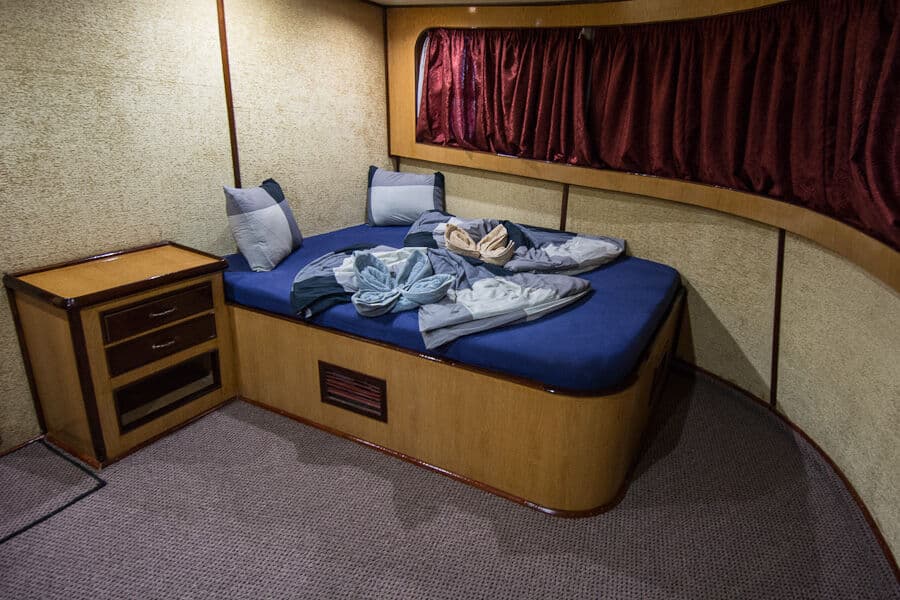 Honeymoon suite Upper Deck - image