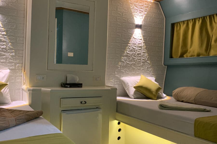 Standard Lower Deck - image