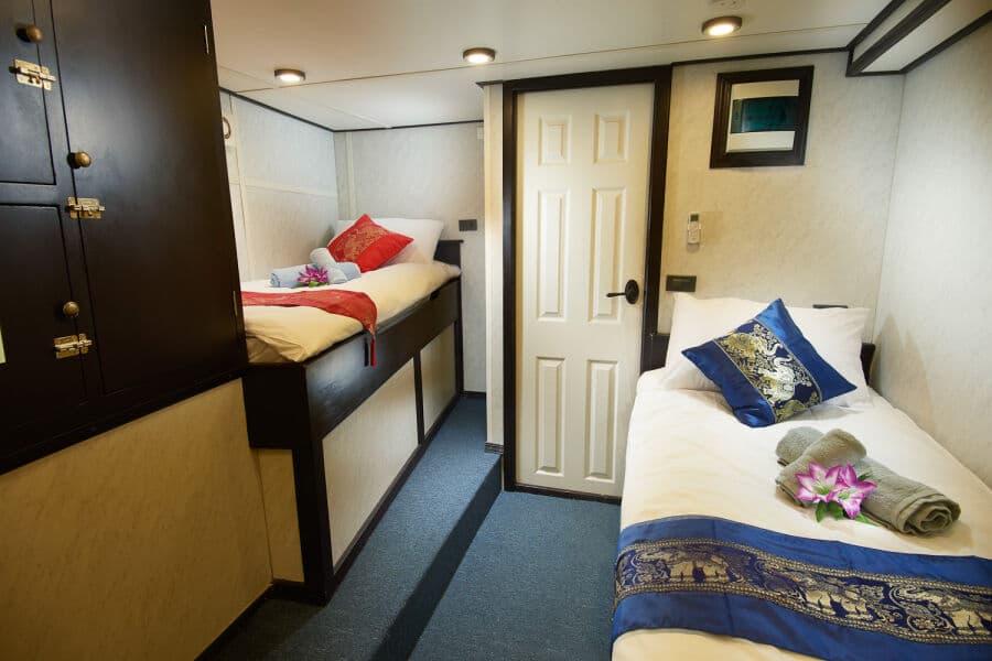 Classic Twin Share Lower Deck - image