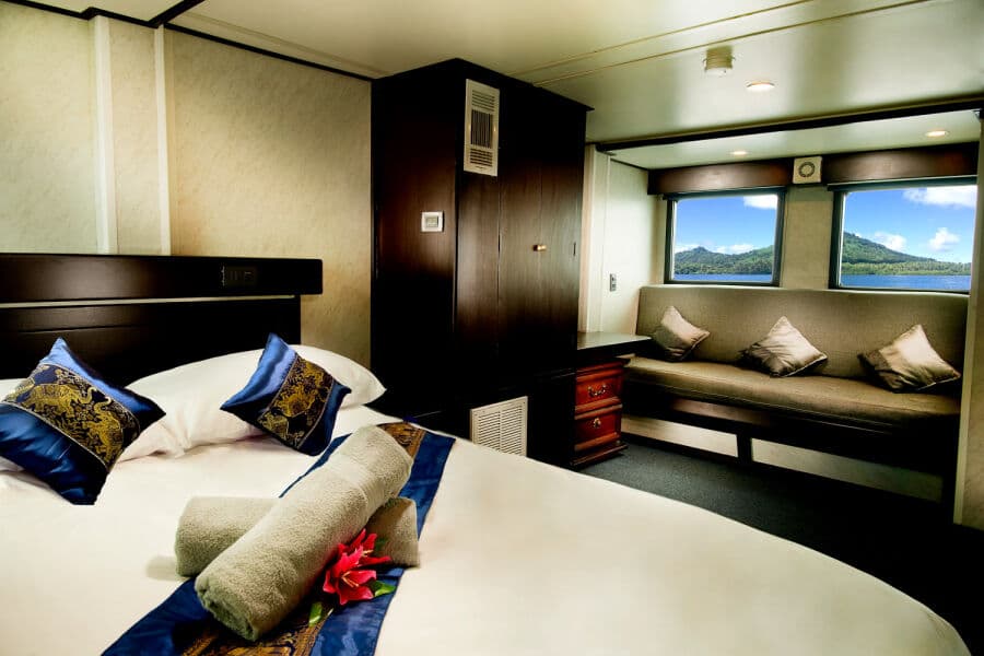 Superior Double Upper Deck - image