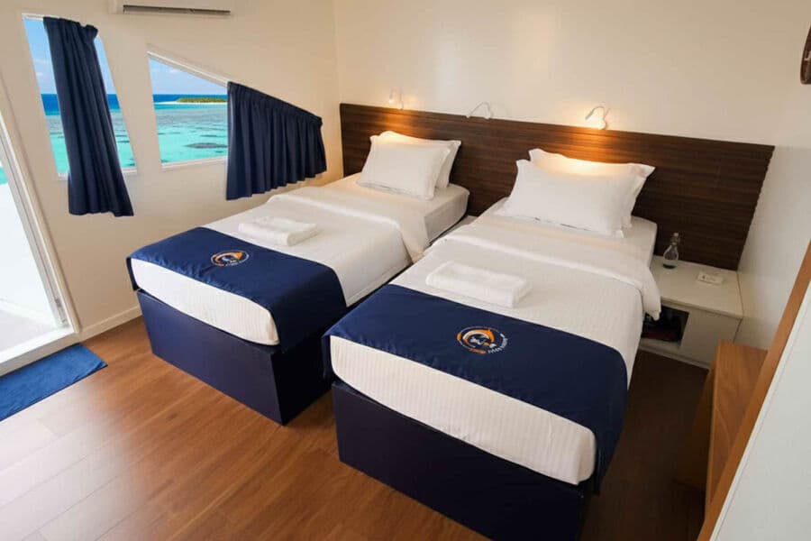 Superior Upper Deck - image