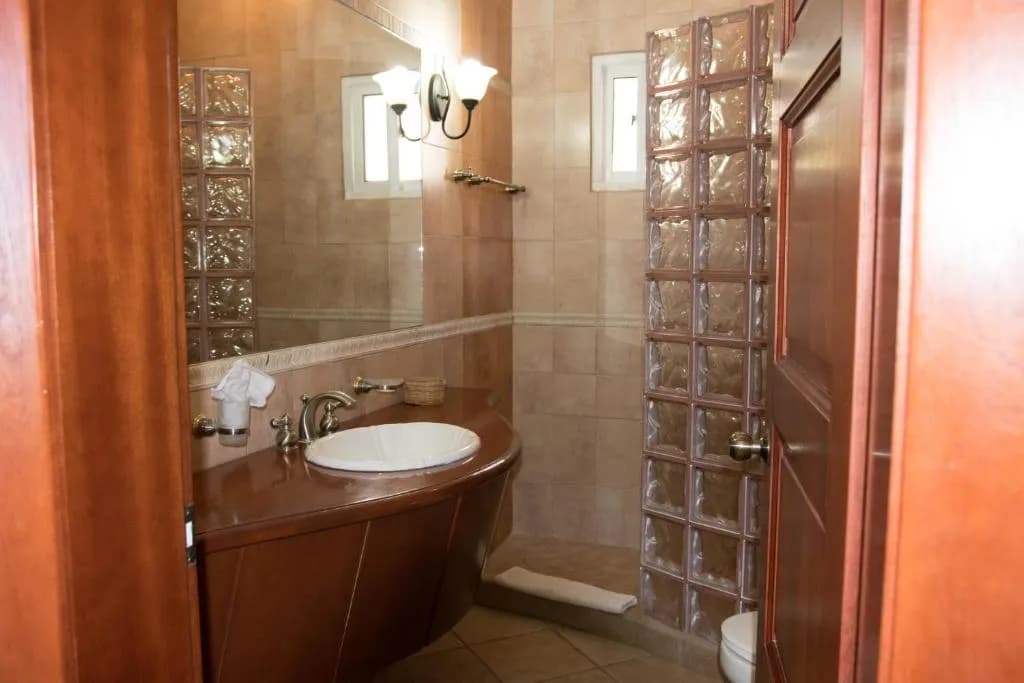 west-bay-colonial-1-double-room-balcony-3.jpg west-bay-colonial-1-double-room-balcony-3.jpg