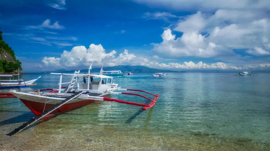 Atlantis Dive Resort; Puerto Galera - image Atlantis Dive Resort; Puerto Galera - image