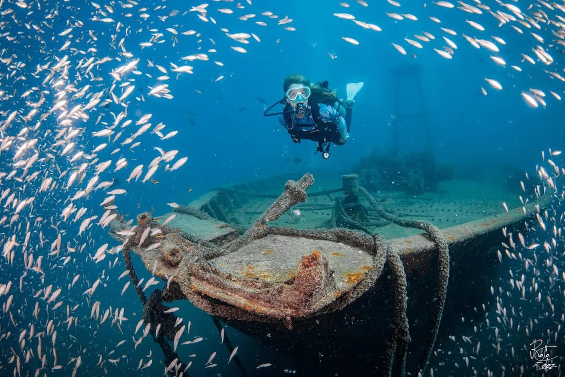 Buceo Carey - image Buceo Carey - image